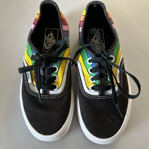 Kids Rainbow Striped Vans Sneakers Women’s size 5 Men’s size 3.5 Great Condition